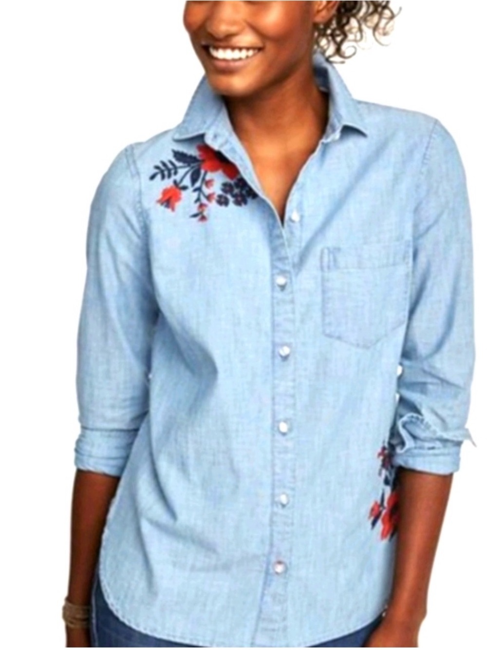 Old Navy The Classic Shirt L Embroidered Floral Chambray Denim Button Down Blue